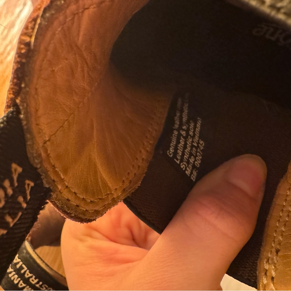 Blundstone Women's Boots - Picture 7 of 9